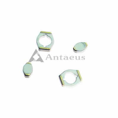 Aluminiumoxid-Keramikschale mit Gasdichtigkeit ≤1,0*10^-11, Toleranz ±0,02 mm und Temperaturwechselbeständigkeit 250℃ für die Halbleiterindustrie