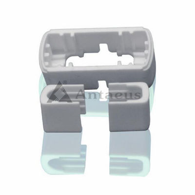 Wärmeausdehnung 7,2×10-6 K Aluminiumoxid-Keramikplatte Präzisionstoleranz ±0,02 mm Geeignet für Hochtemperatur-Industrie